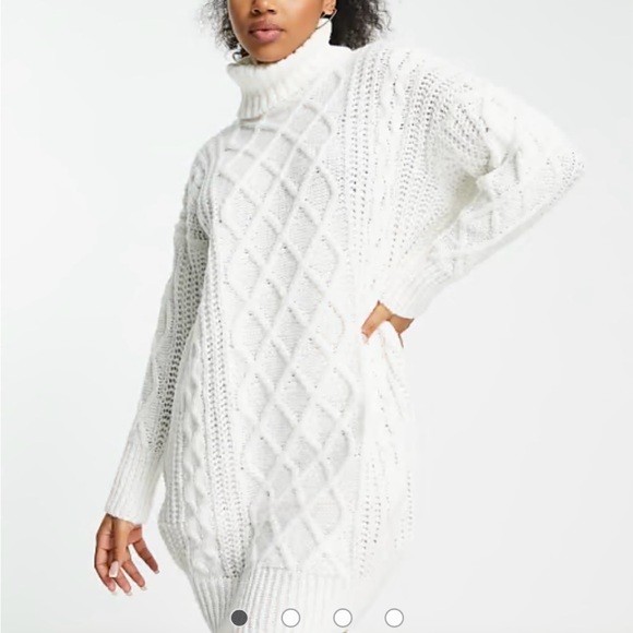 NWT- QED London turtle neck cable knit Sweater Dress - Picture 4 of 11